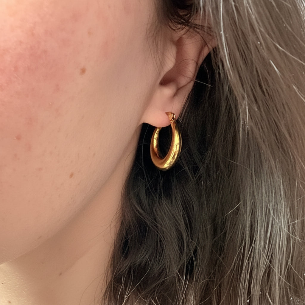 Celine Hoops