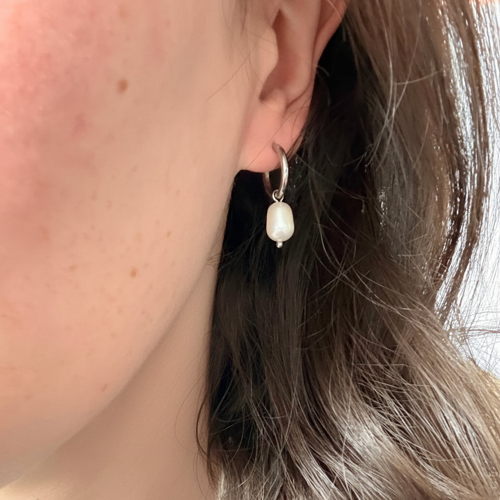 Elowyn Pearl Drop Earring
