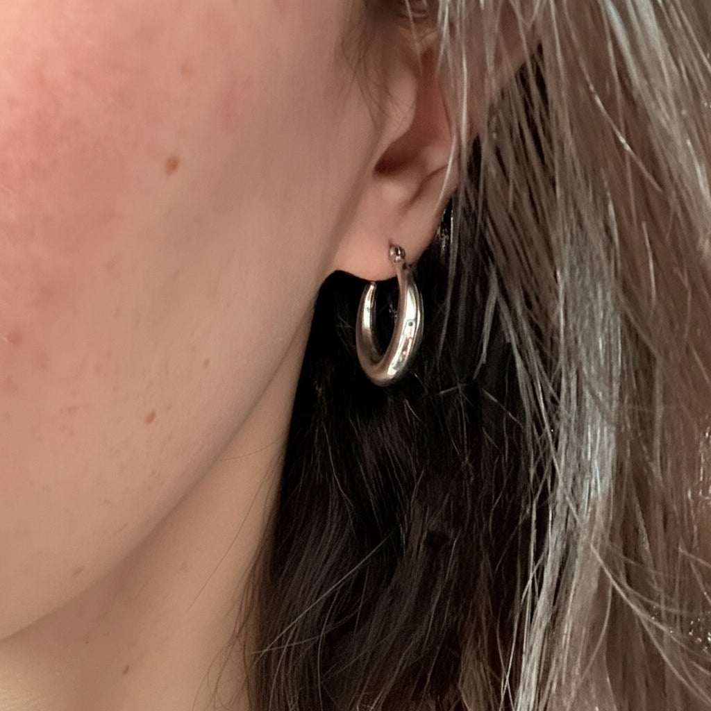Celine Hoops