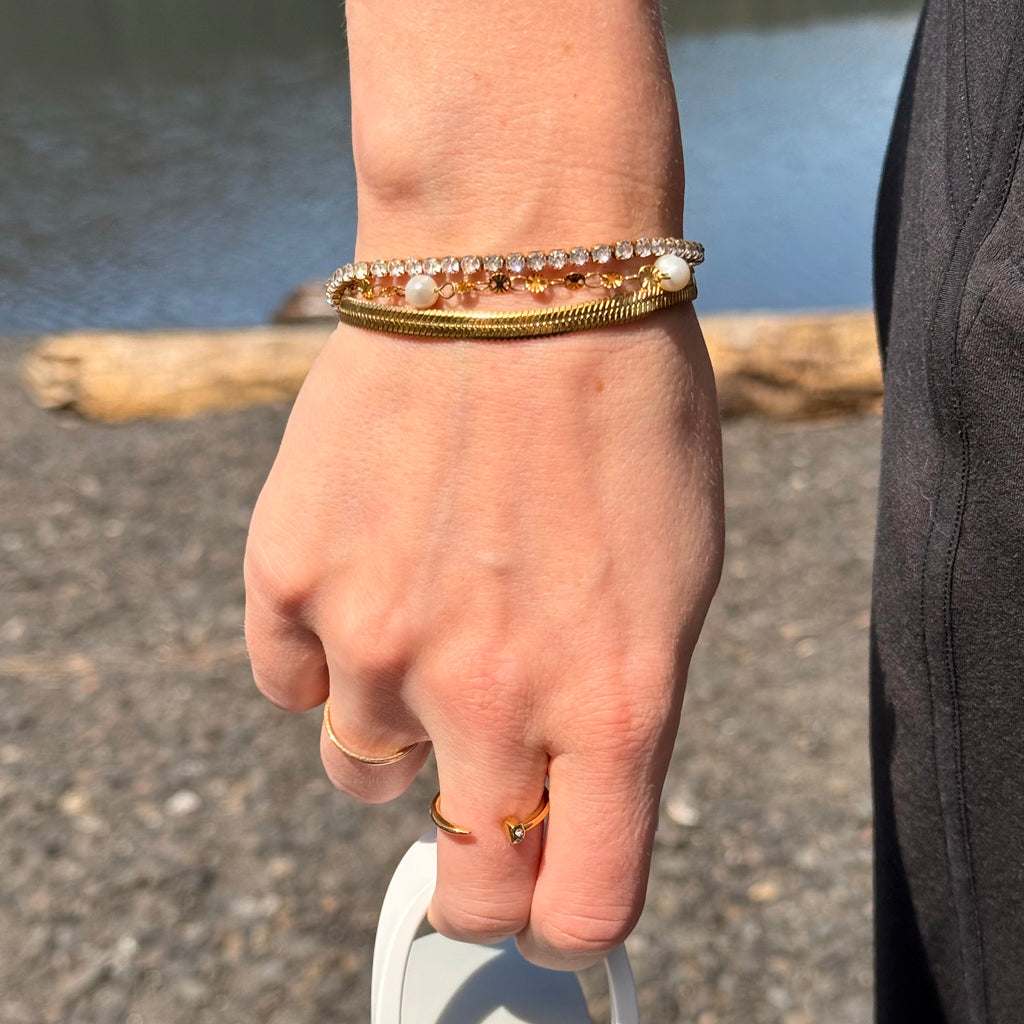 Freshwater Pearl Disk Bracelet